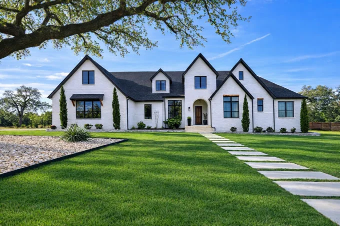 1. 10812 Vista Heights Front image